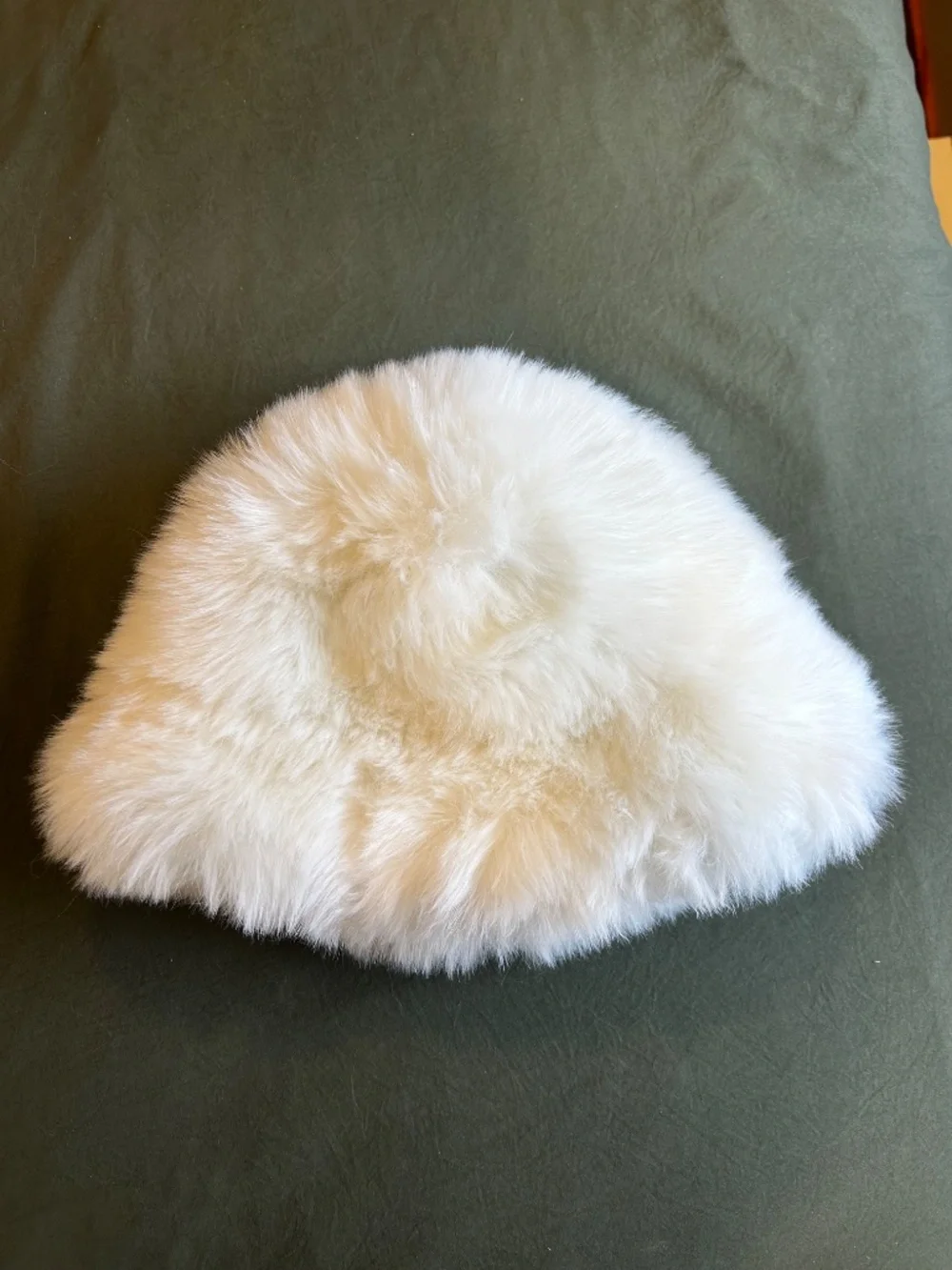 Rave Solid Fluffy Bucket Hat